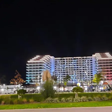 Planet Lux With Secured Parking In The Garage * Ni